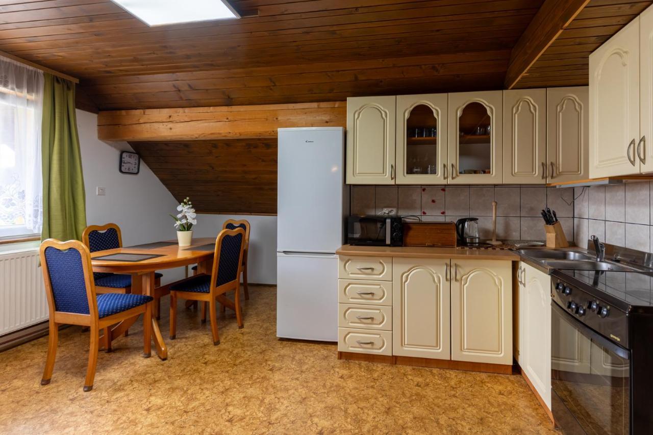 Apartments Darinka Mencinger Бохинь Экстерьер фото